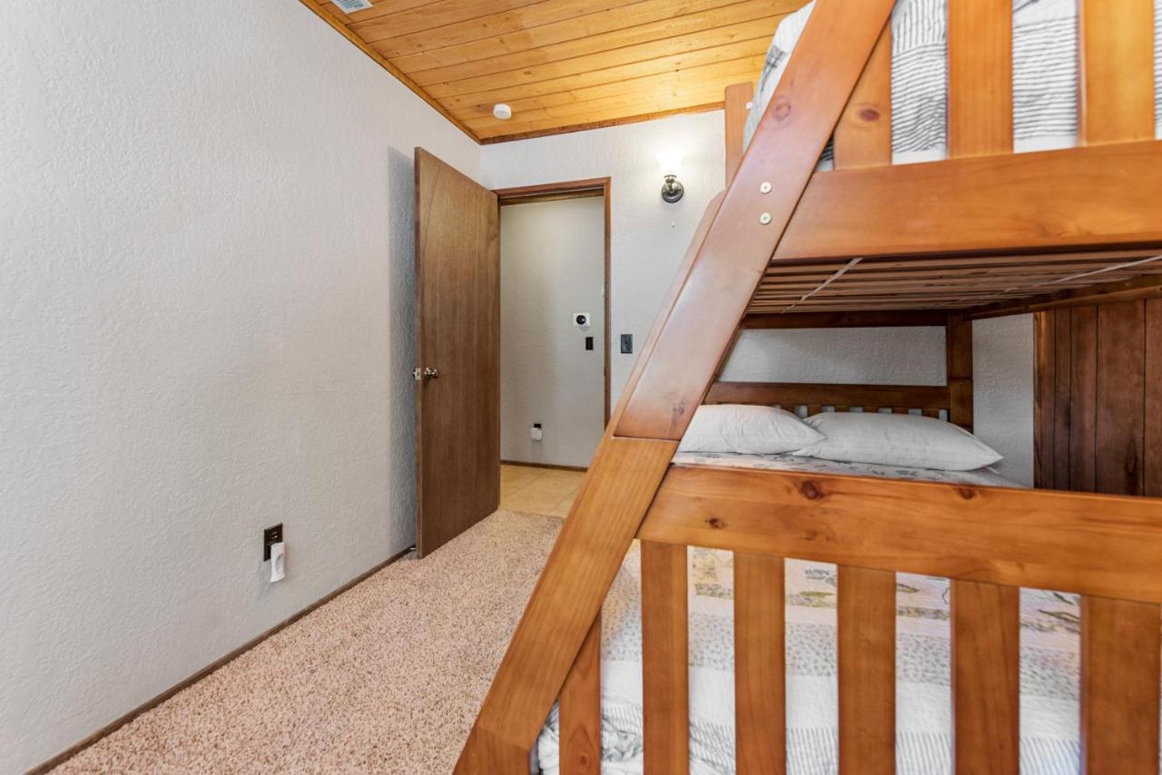 Cub Run Cabin - Spacious Home Close To The Lake With Hot Tub! Биг Бэар Лейк Экстерьер фото